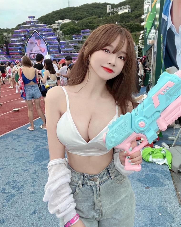 BJ 코코 (김아영)