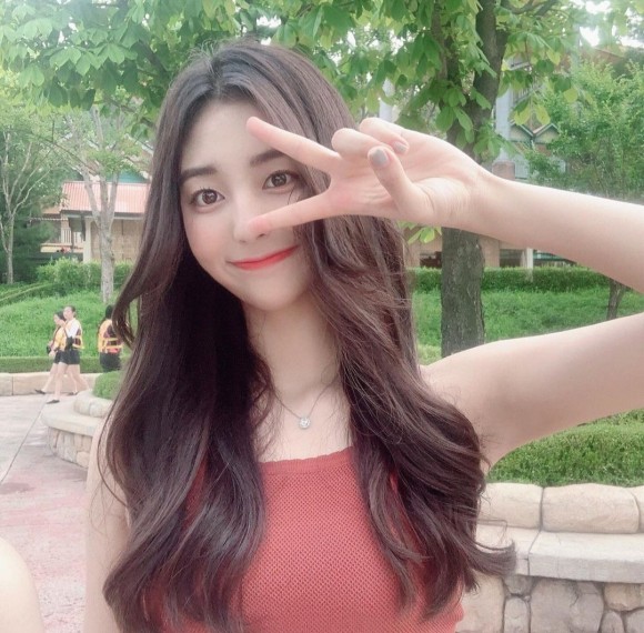 치어리더 목나경
