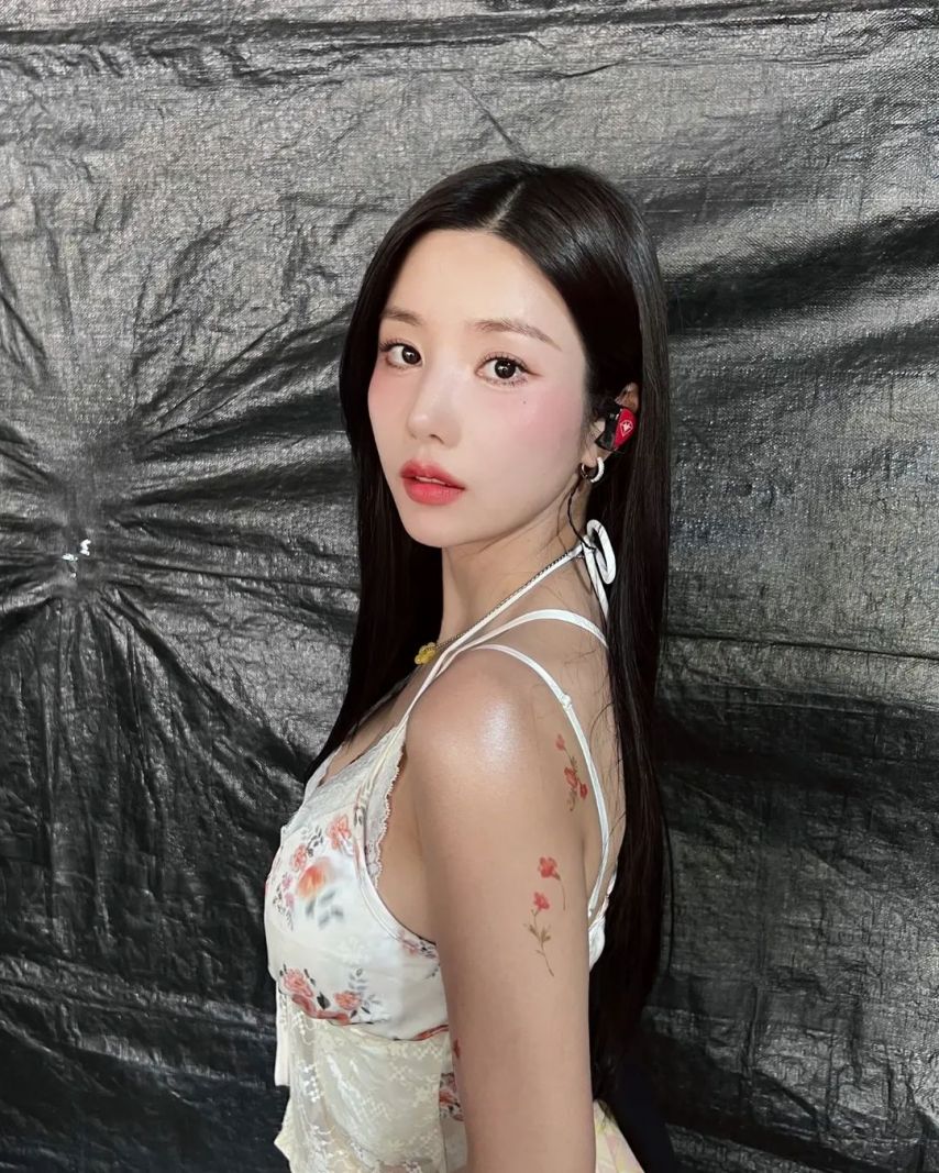 권은비.jpg