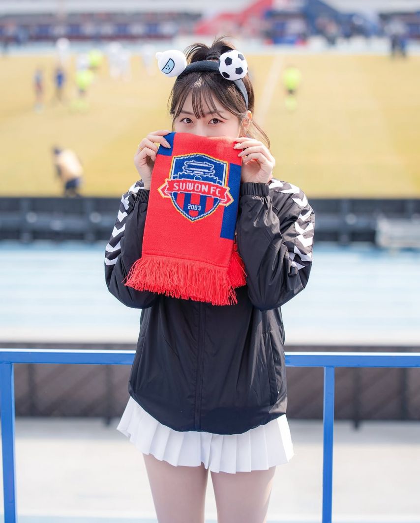 안지현