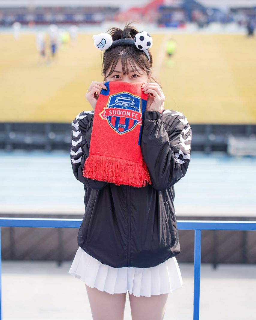 안지현