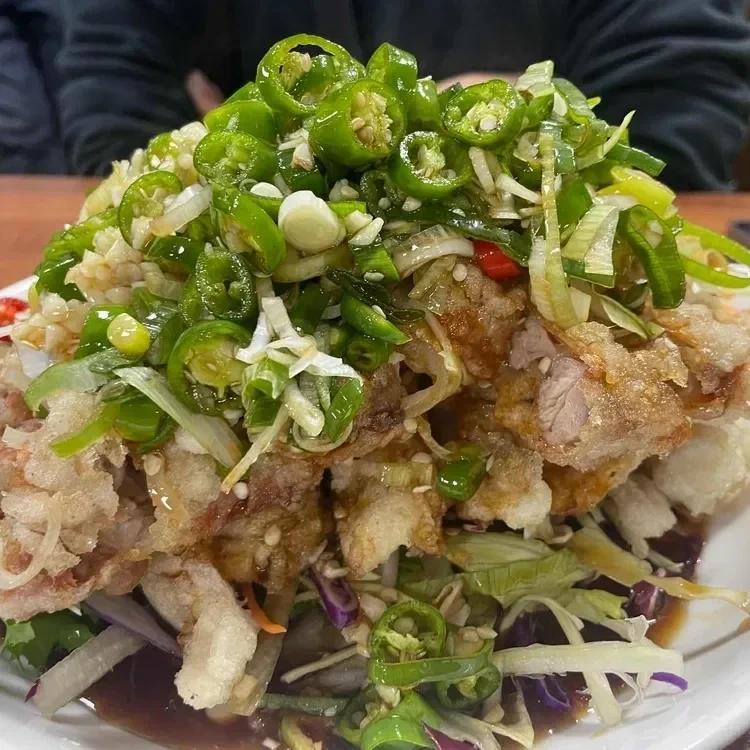 줄서서 먹는다는 흔한 중국집 수준