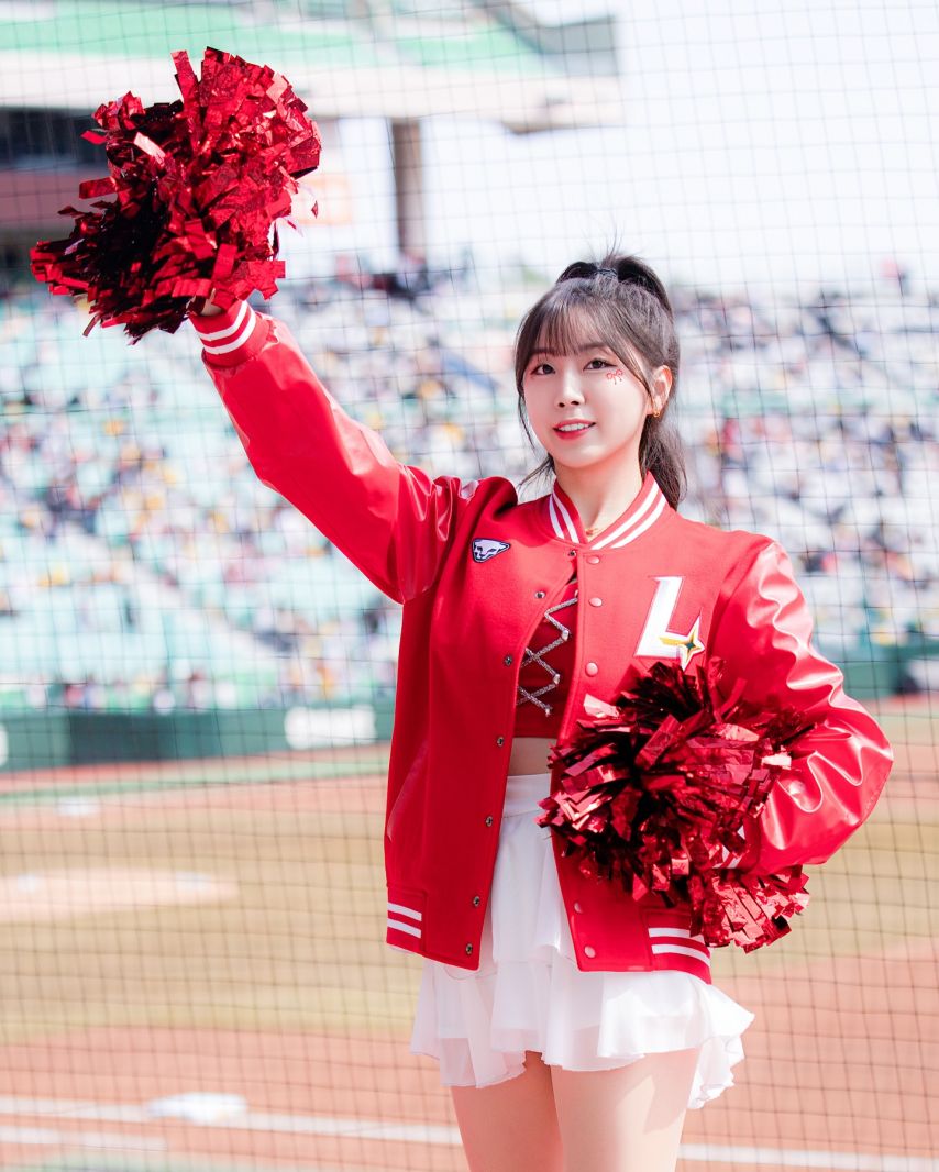 안지현