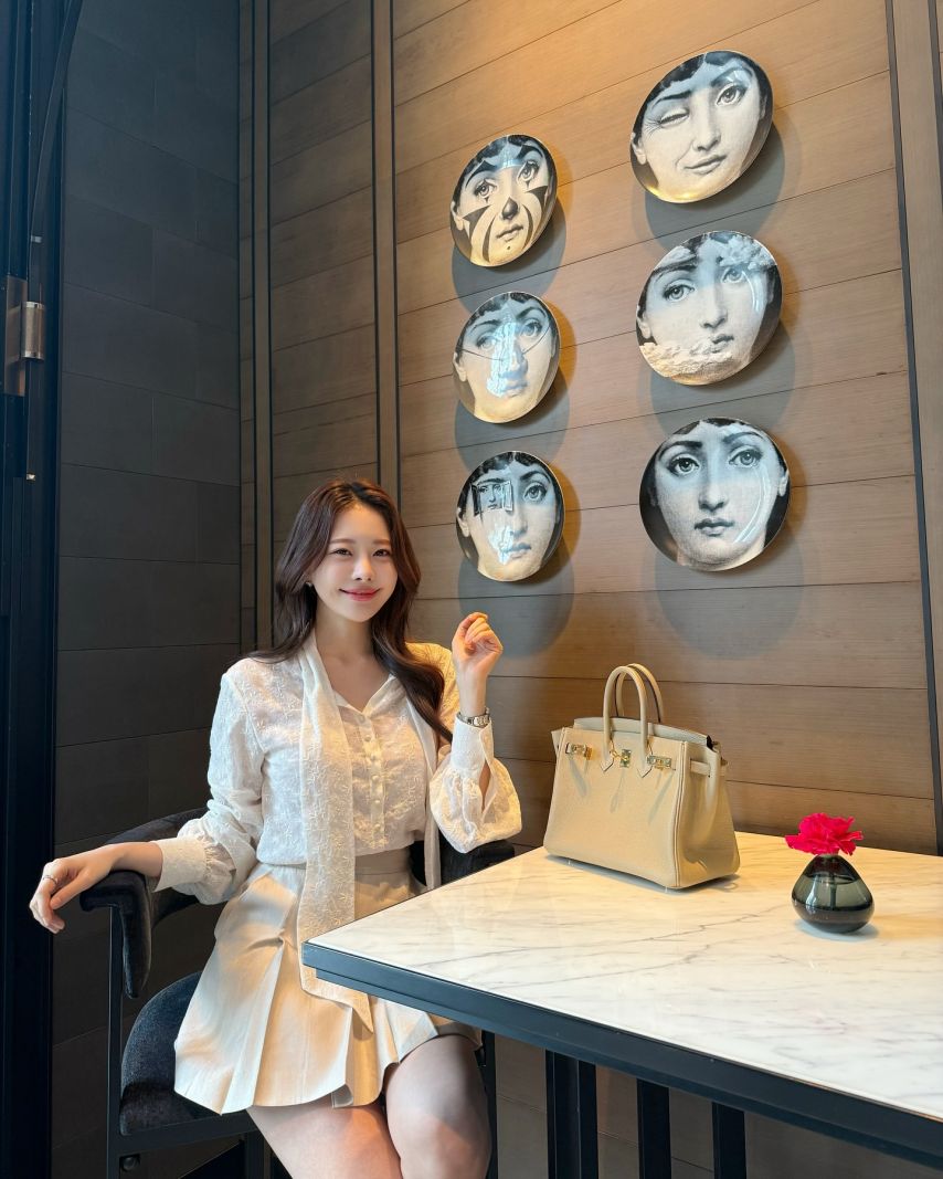 아옳이 김민영