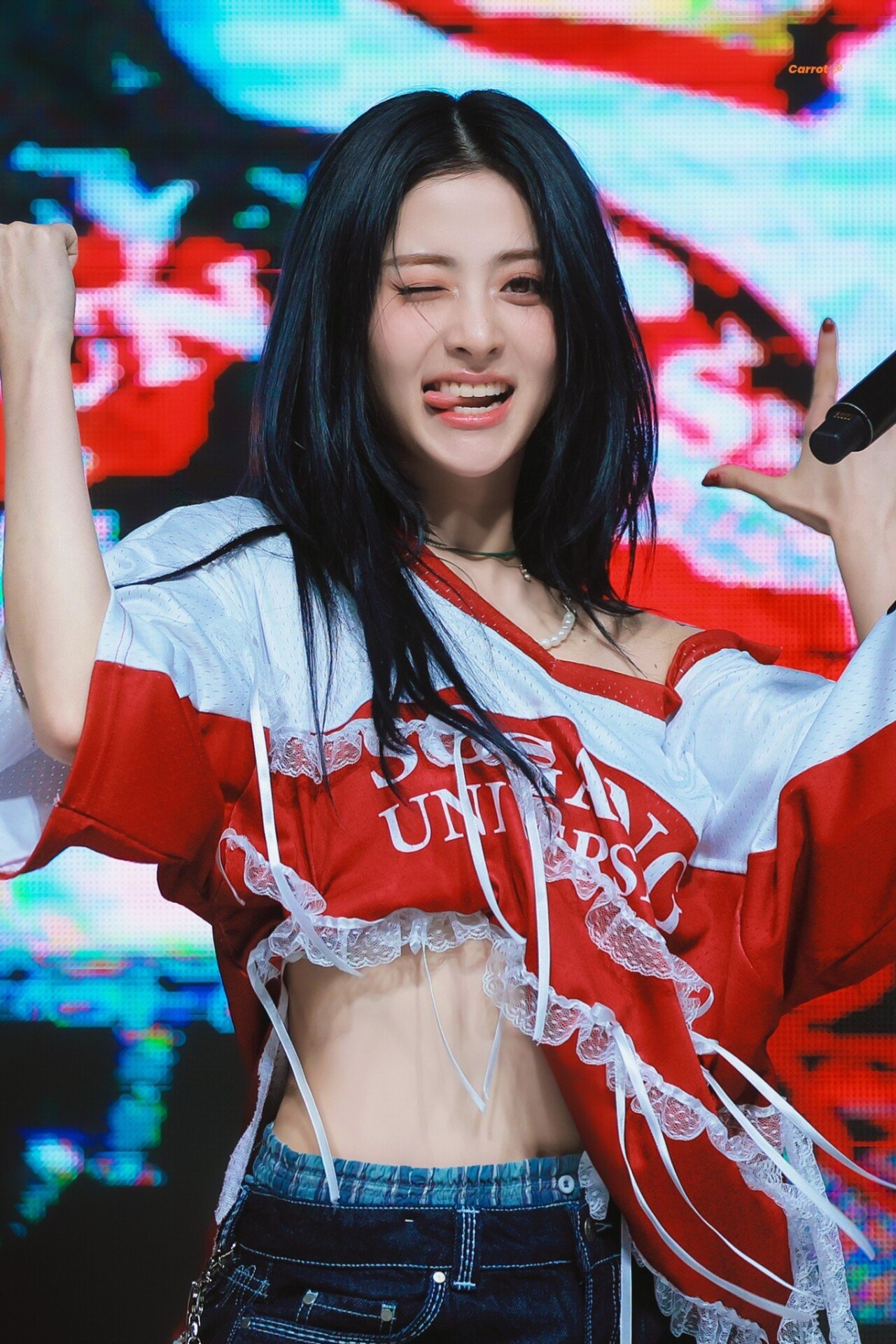 르세라핌 윤진