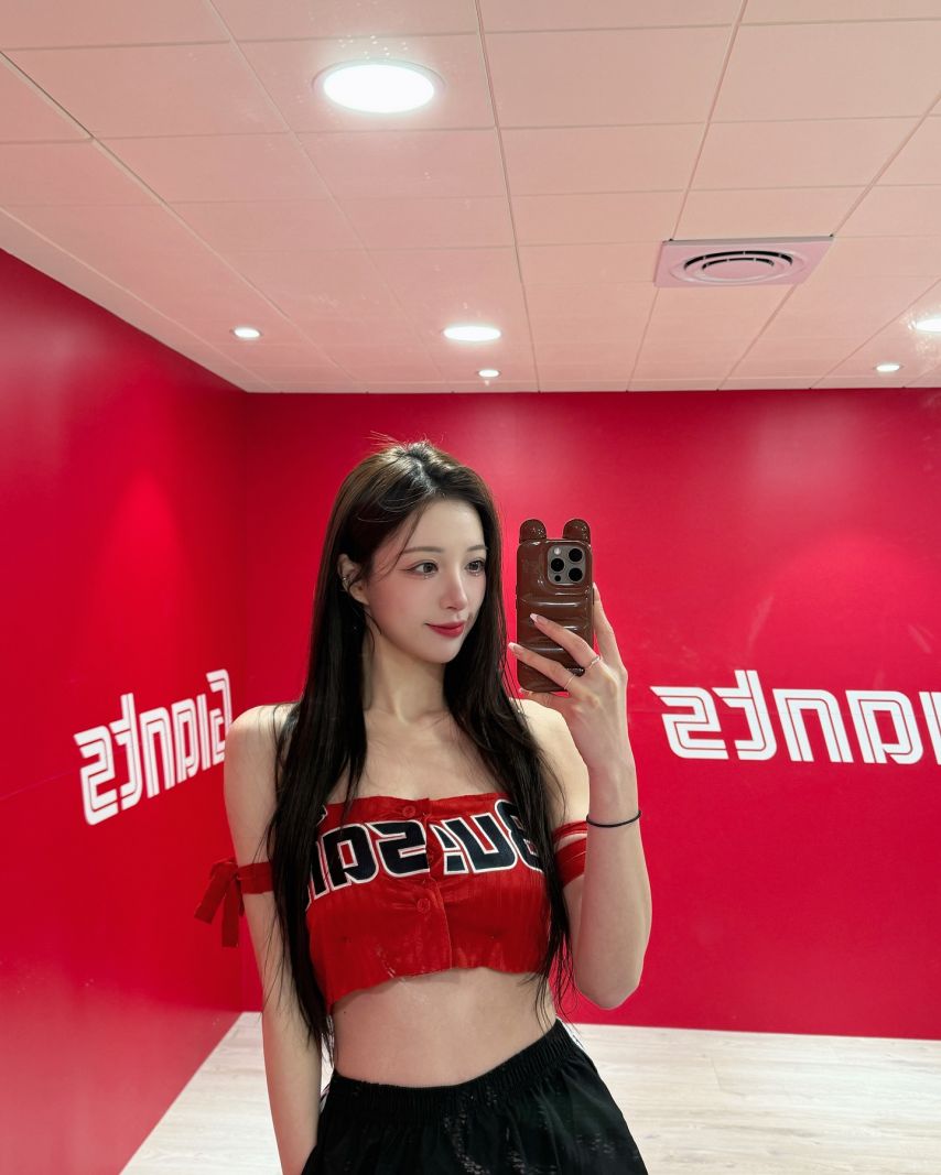 이호정 목나경 최홍라 박담비 김가현 김나현 공서윤 박수연 박예빈 이윤서 윤채원 오효정 롯데자이언츠