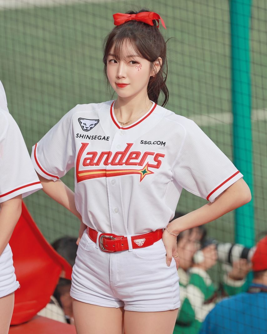 안지현