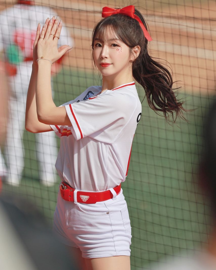 안지현