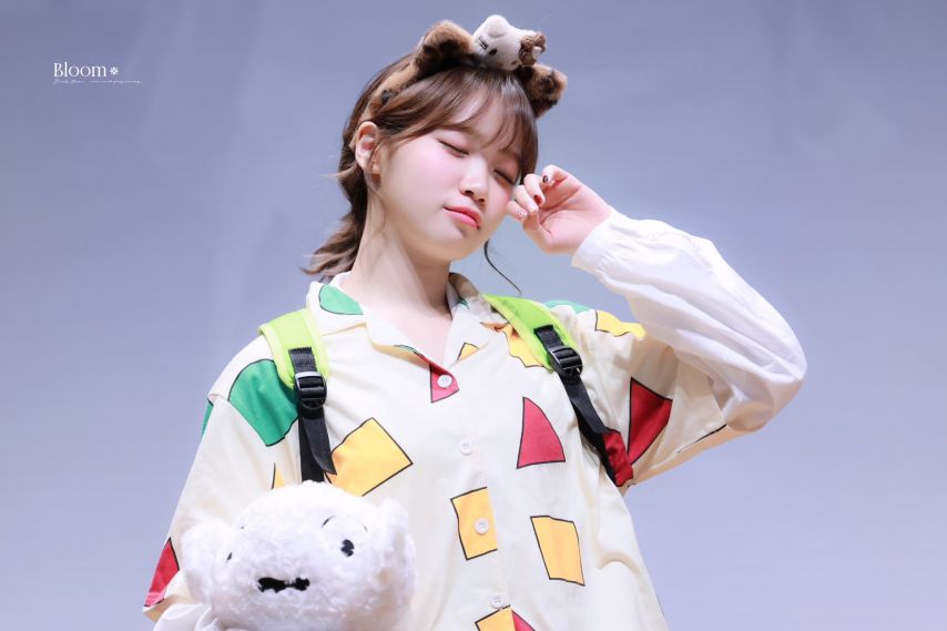 어제 르세라핌 김채원