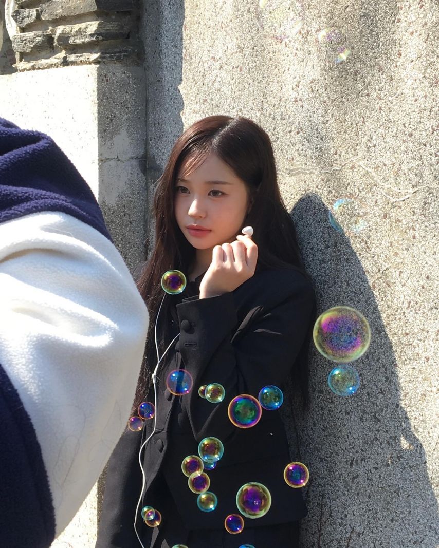 위클리 지한