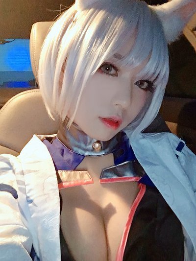 코스프레 에키홀릭