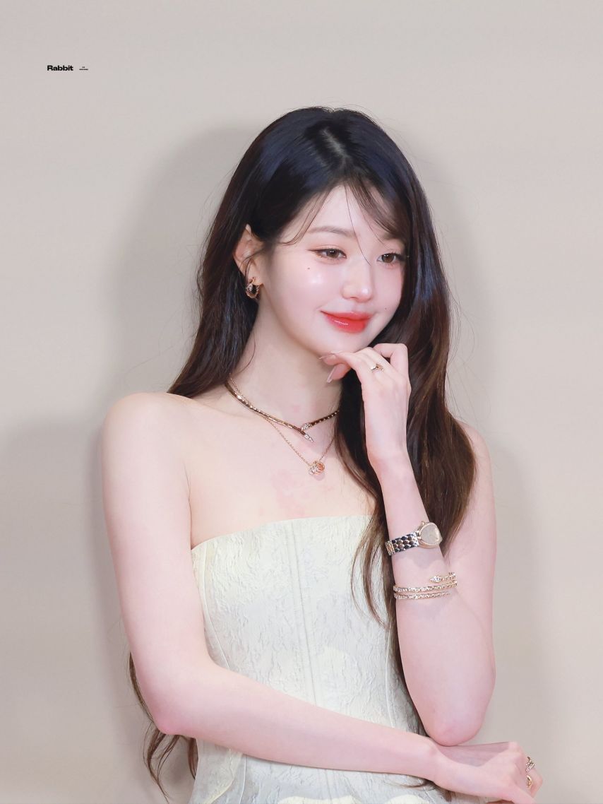 장원영 IVE아이브 250327