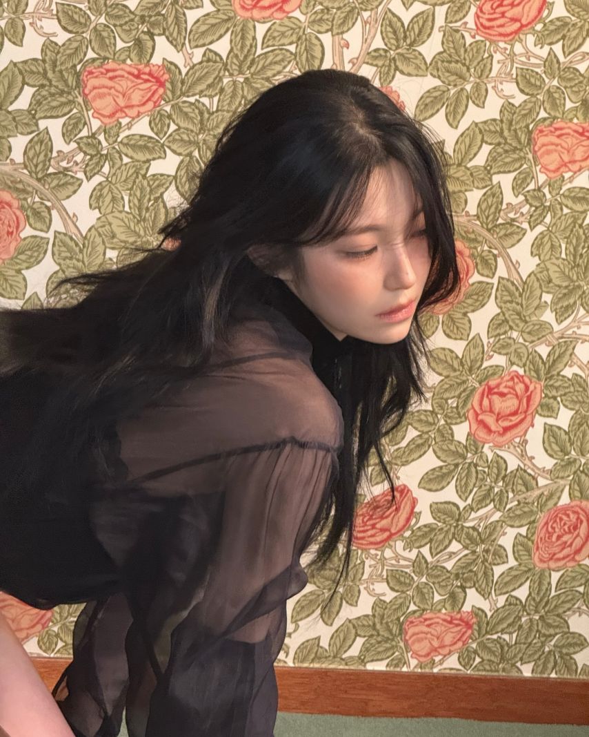 프로미스나인 이나경,백지헌