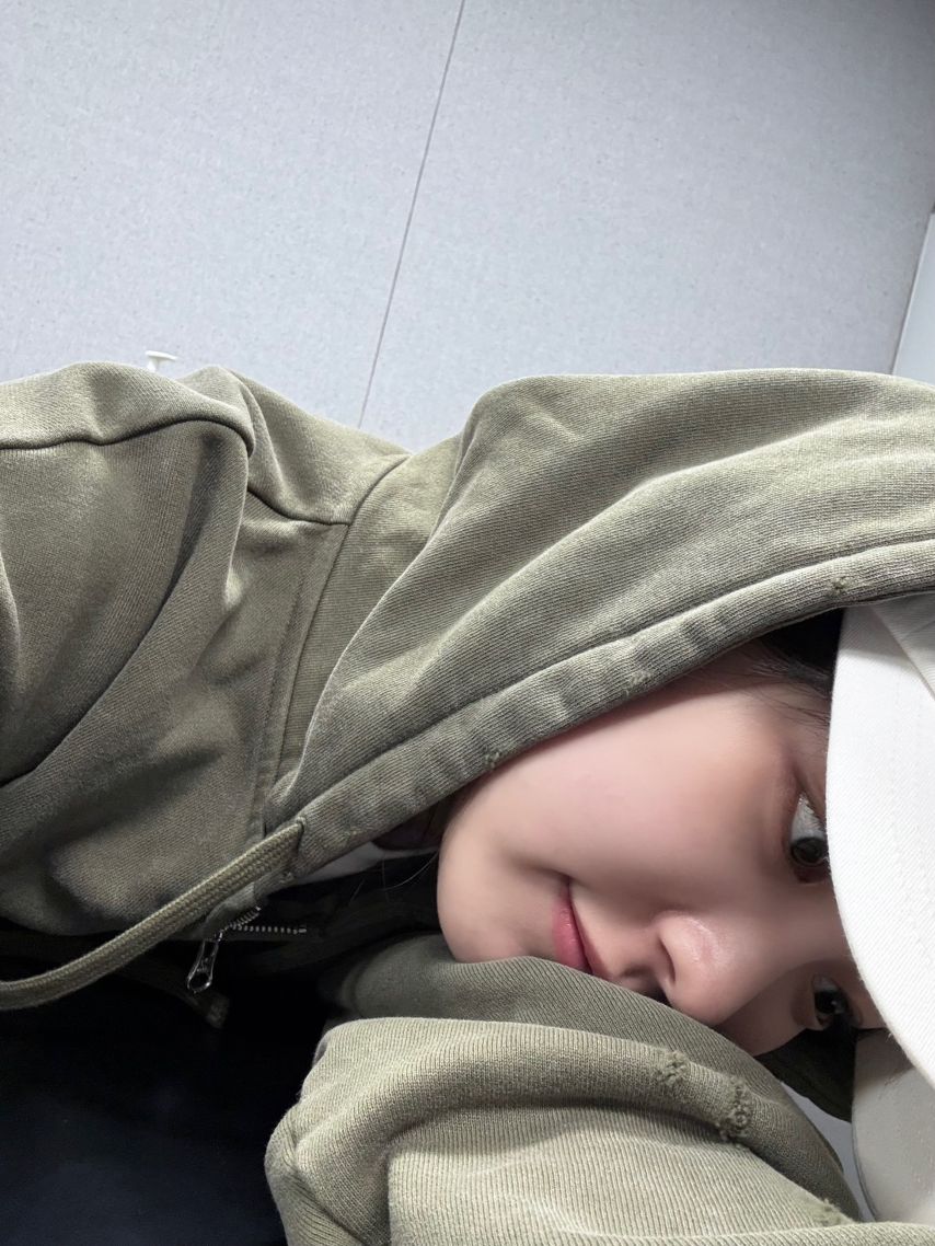라잇썸 나영