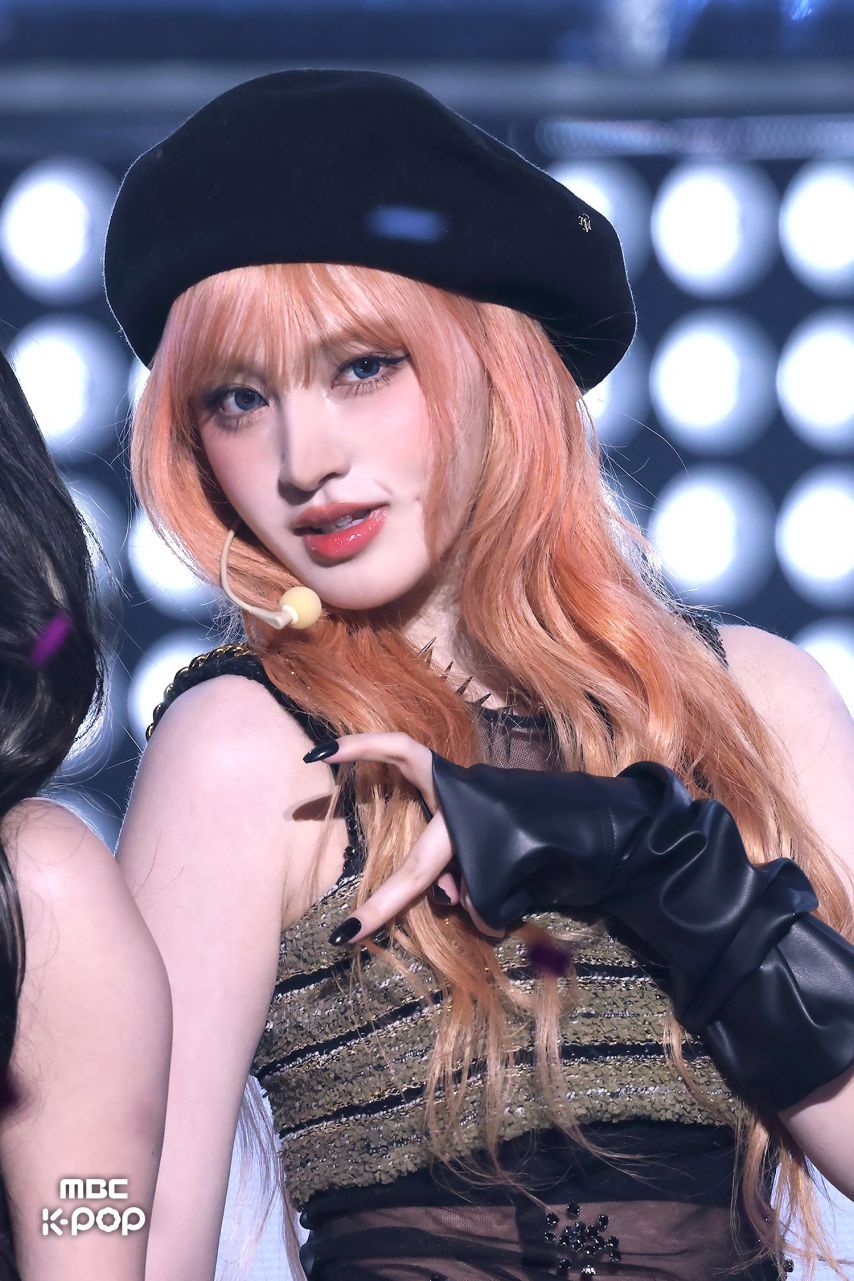 카리나,김채원,장원영,미나,카즈하,레이,설윤,윈터,안유진,해원,리즈