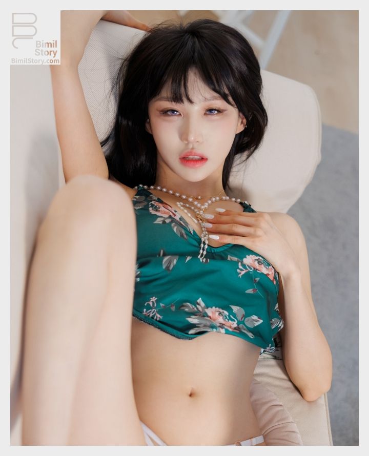 태리 웹화보 비밀스토리 '태리 Vol 27 Inside Her Green' 샘플