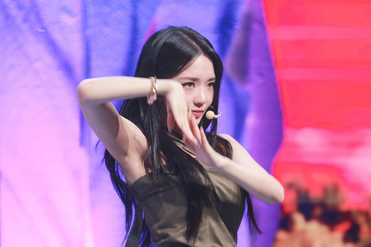 프로미스나인 지선