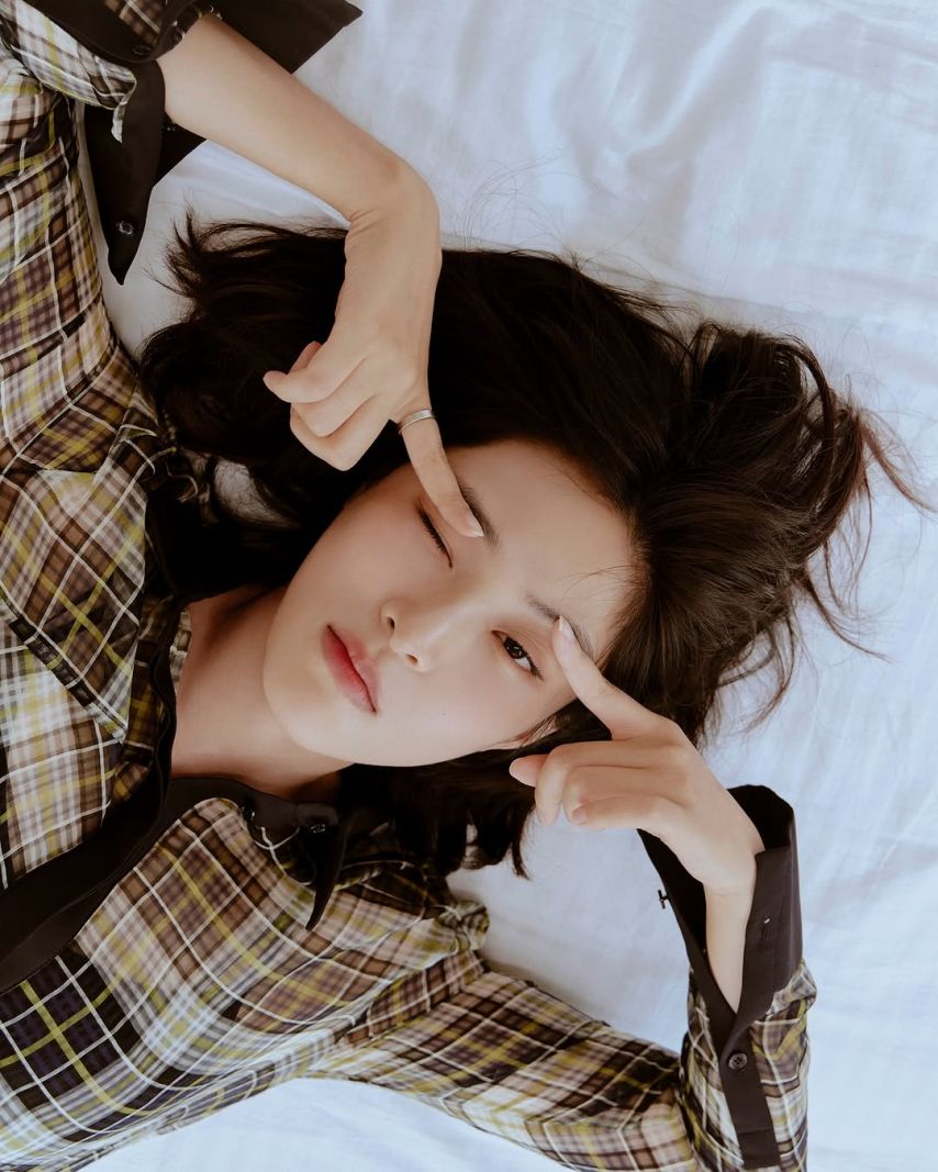 폭싹 속았수다에서 부현숙역을 한 배우 이수경 화보.jpg
