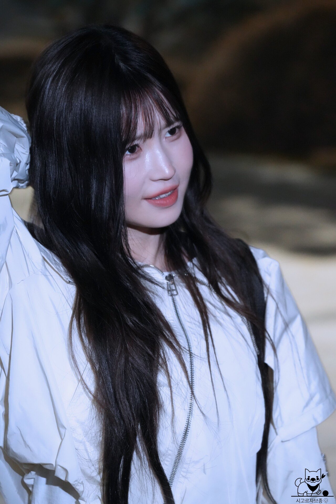 프로미스나인 하영