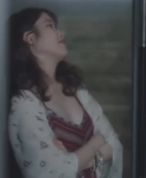 섹시 아이유 키스신 소리