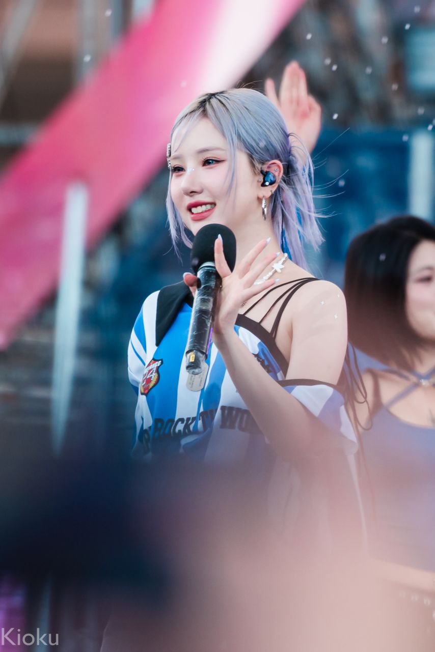 VIVIZ 은하