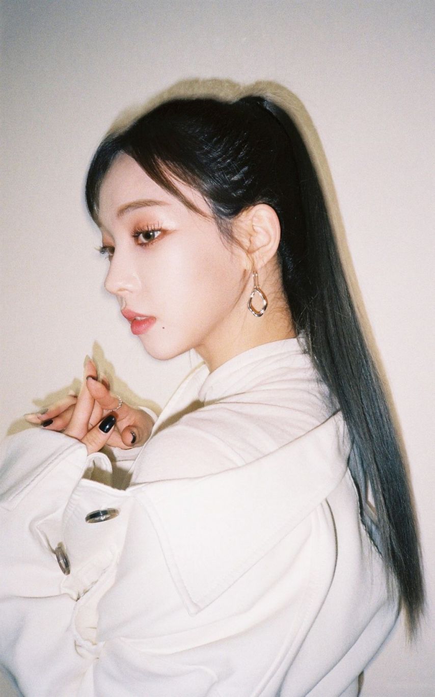 에스파 카리나 옆모습