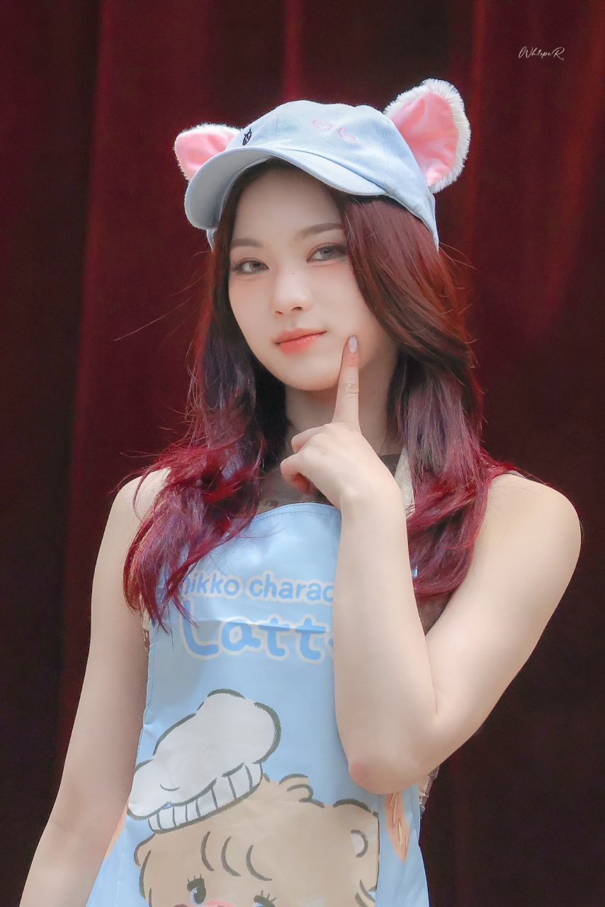 스테이씨 아이사