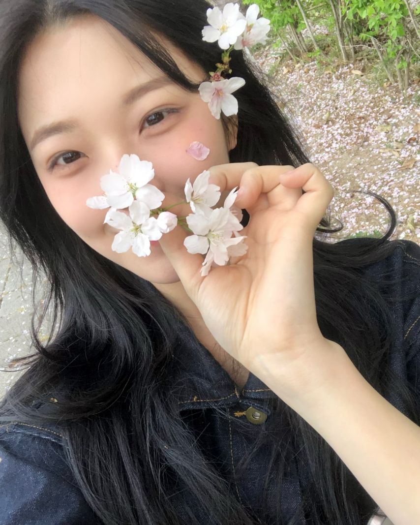 프로미스나인 백지헌