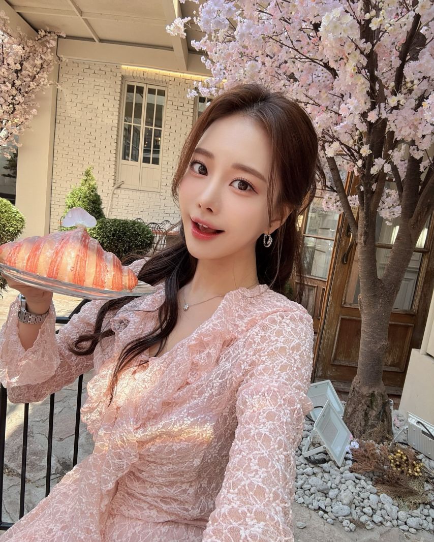 아옳이 김민영