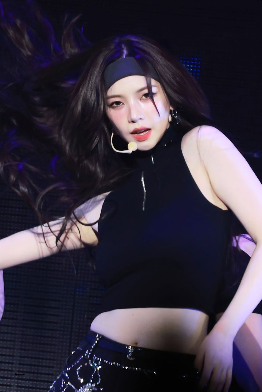 에스파 카리나