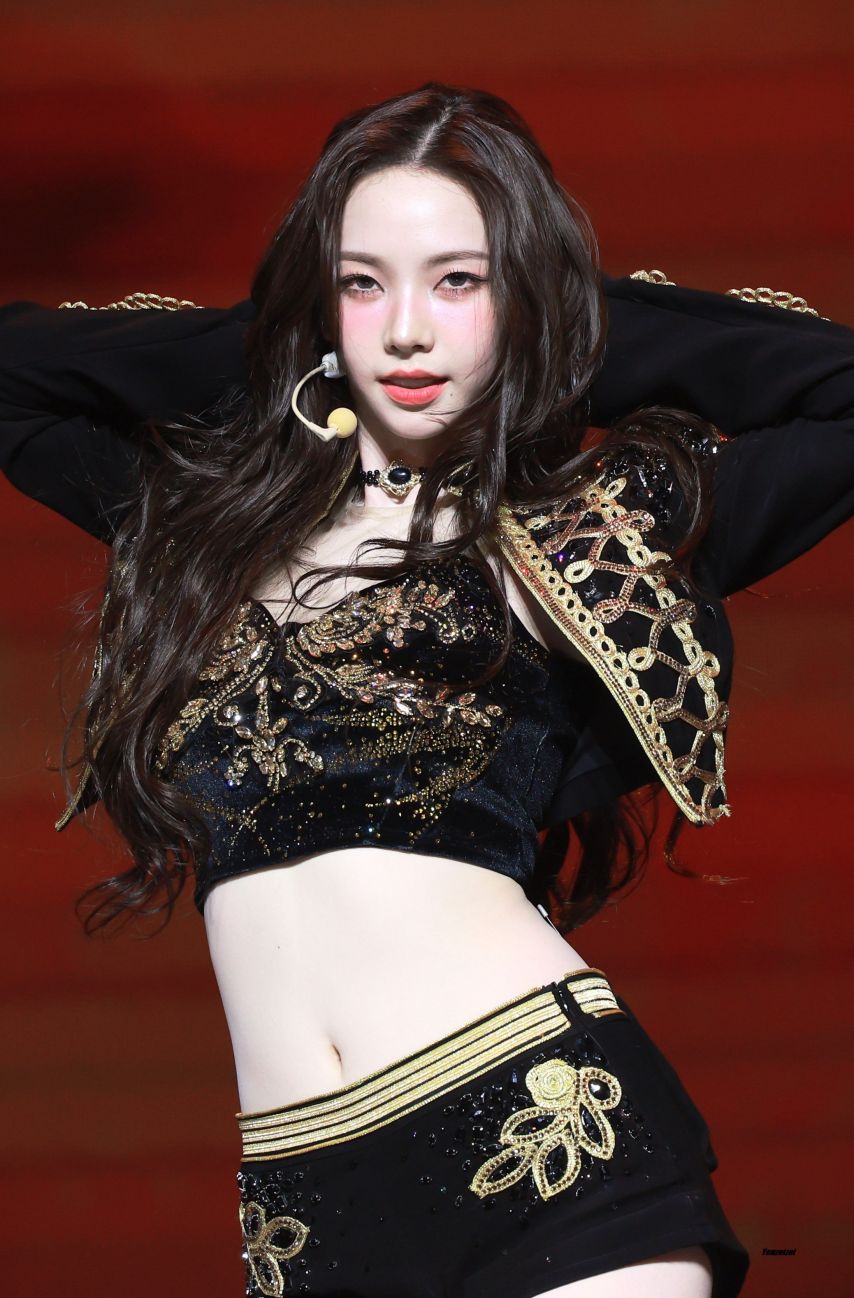 에스파 카리나