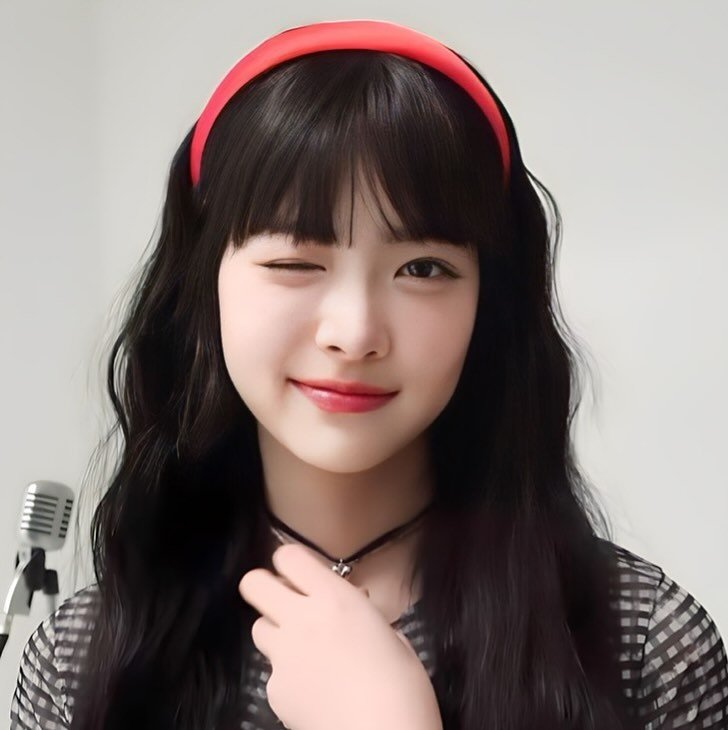 르세라핌 은채