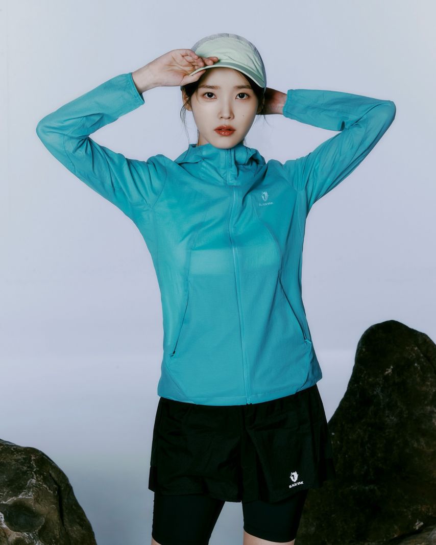 아이유 블랙야크