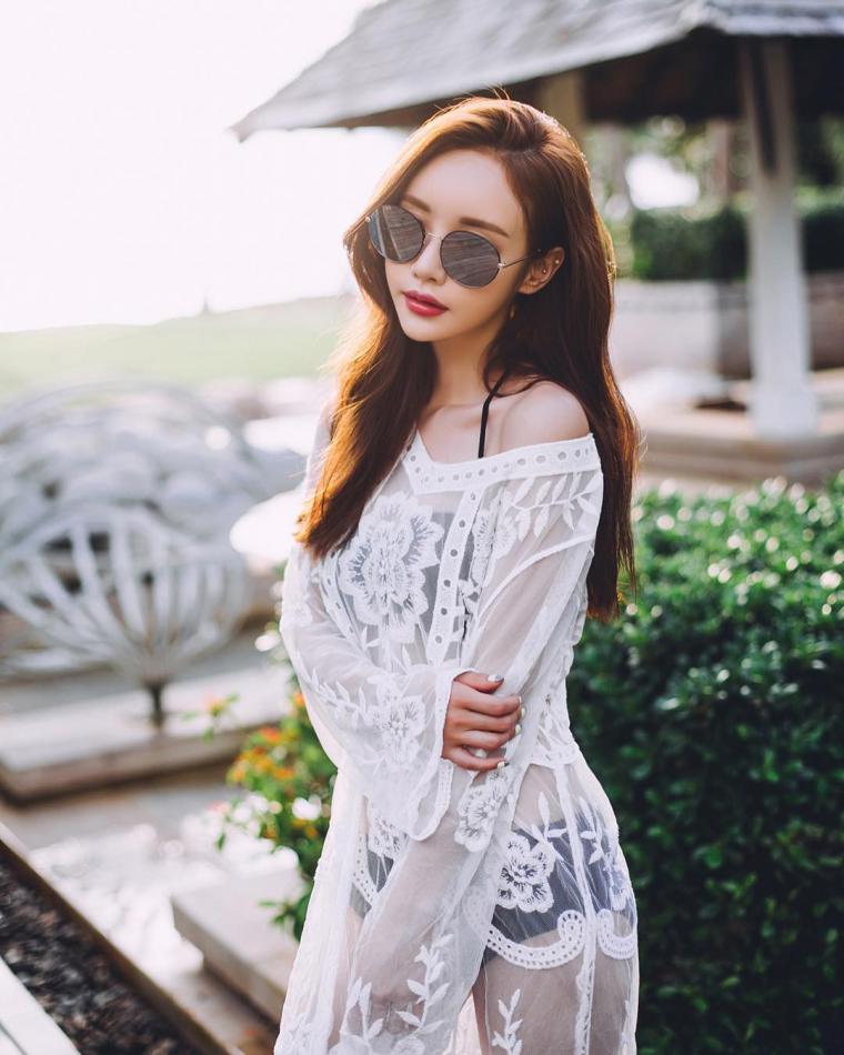 피팅모델 손윤주