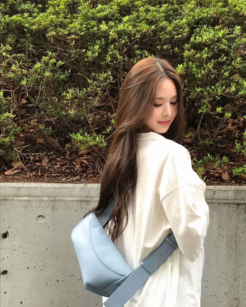 이즈나 방지민