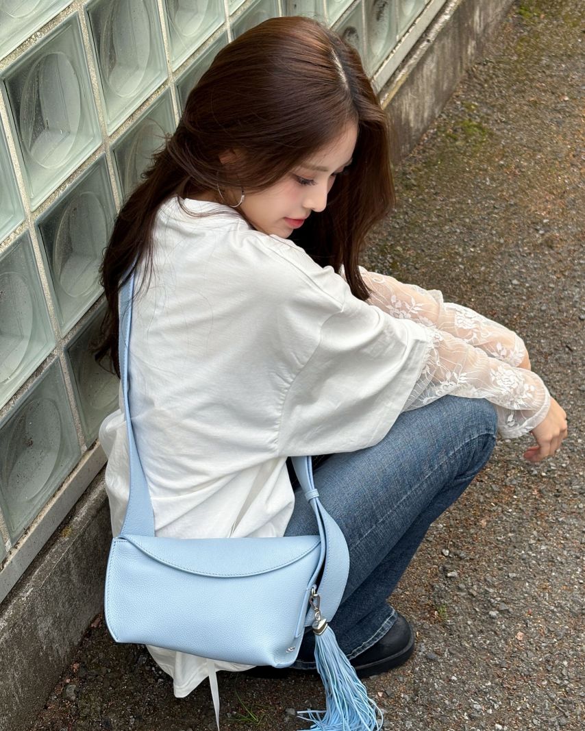 이즈나 방지민