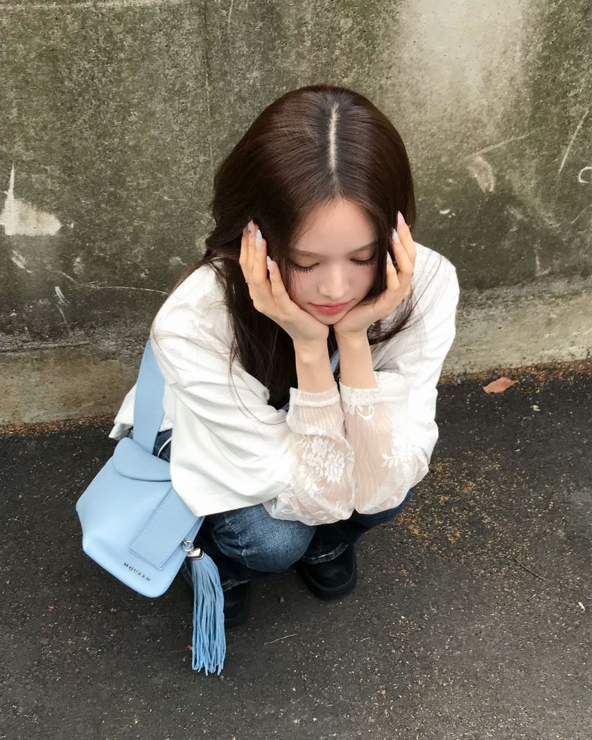 이즈나 방지민