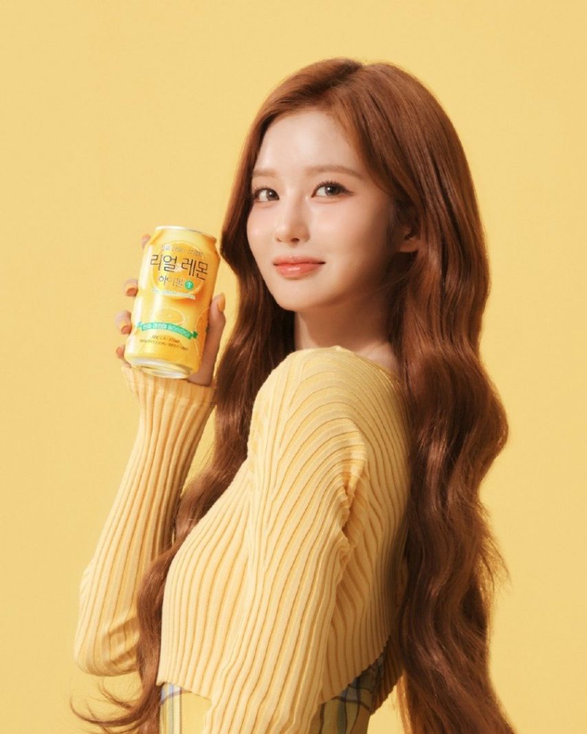 엔믹스 설윤, 카브루 하이볼 광고 사진들