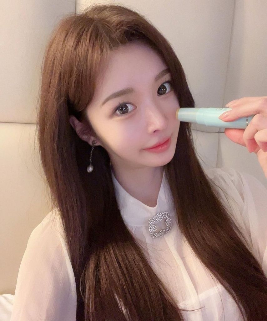 모델 육예주