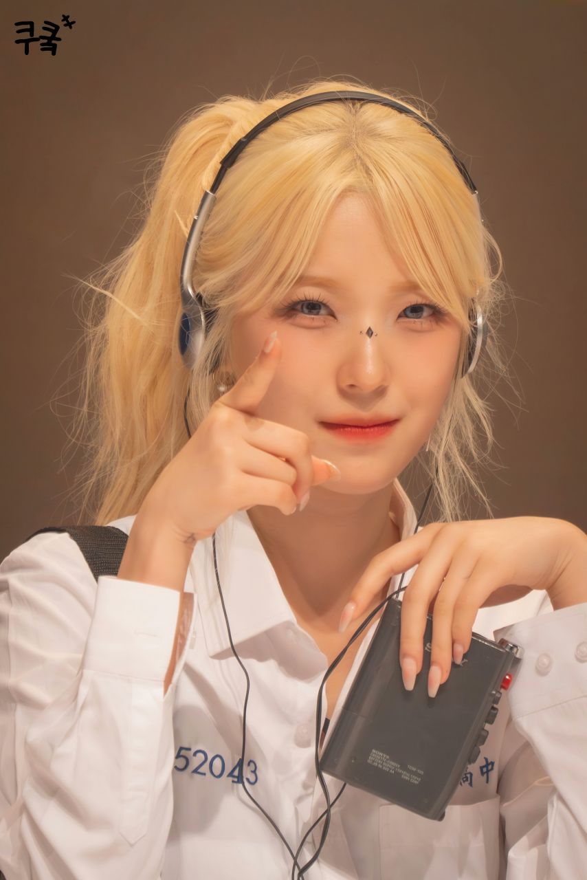 프로미스나인 백지헌