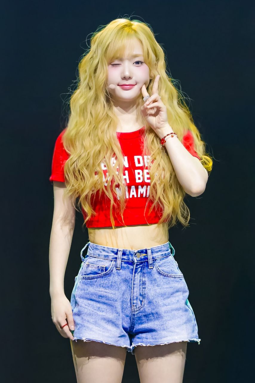 트리플에스 윤서연