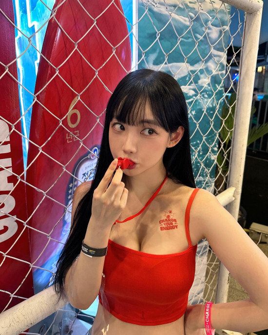15 )) 피지컬 깡패 아나운서 곽민선 (약스압)