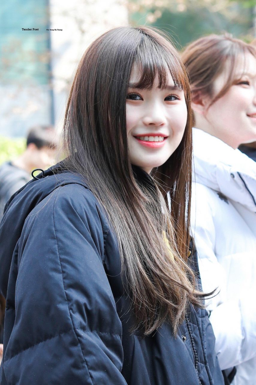 프로미스나인 하영