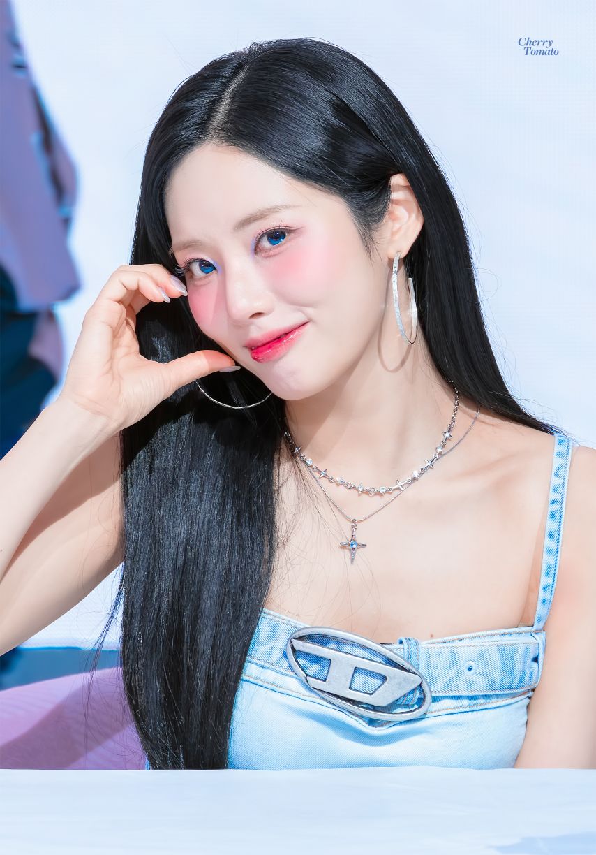프로미스나인 박지원