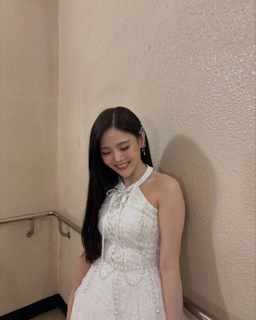효정 아린 유아 유빈 승희 미미 오마이걸