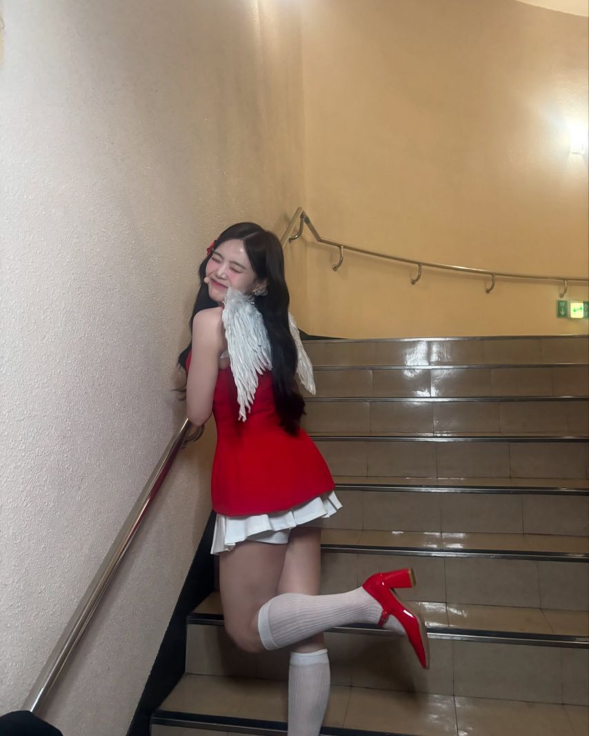 효정 아린 유아 유빈 승희 미미 오마이걸
