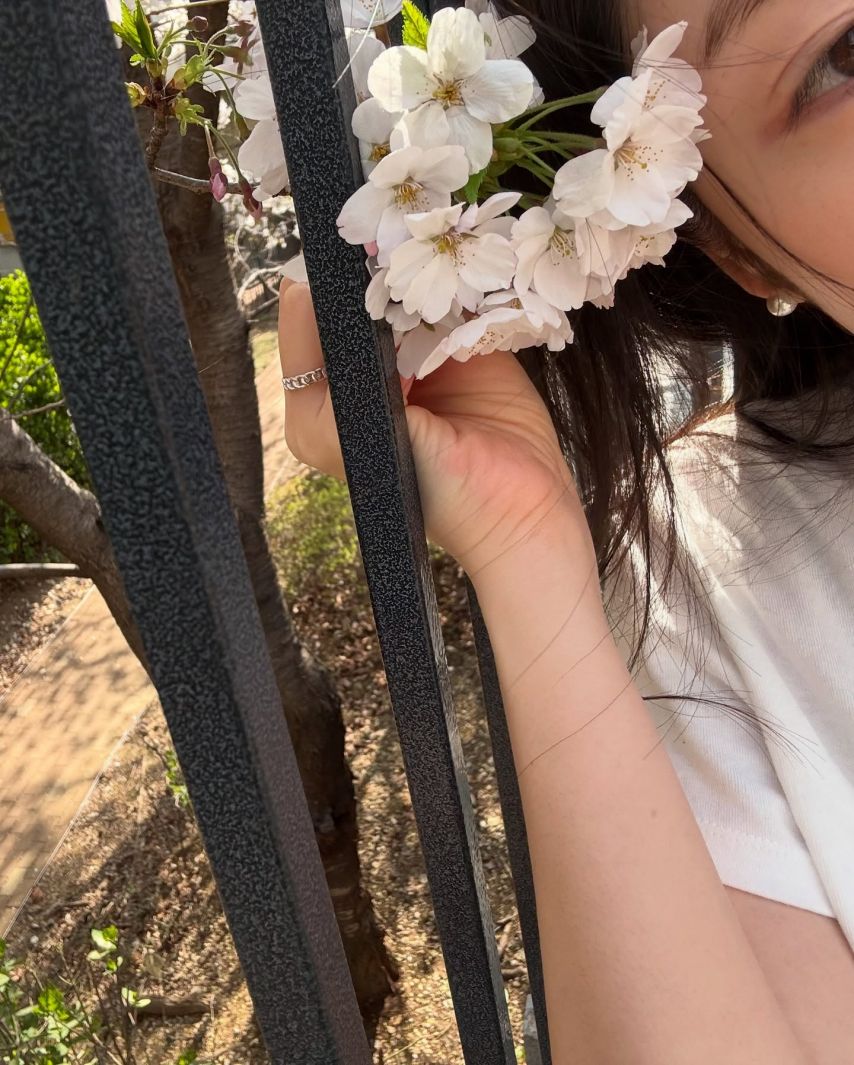 윤채경
