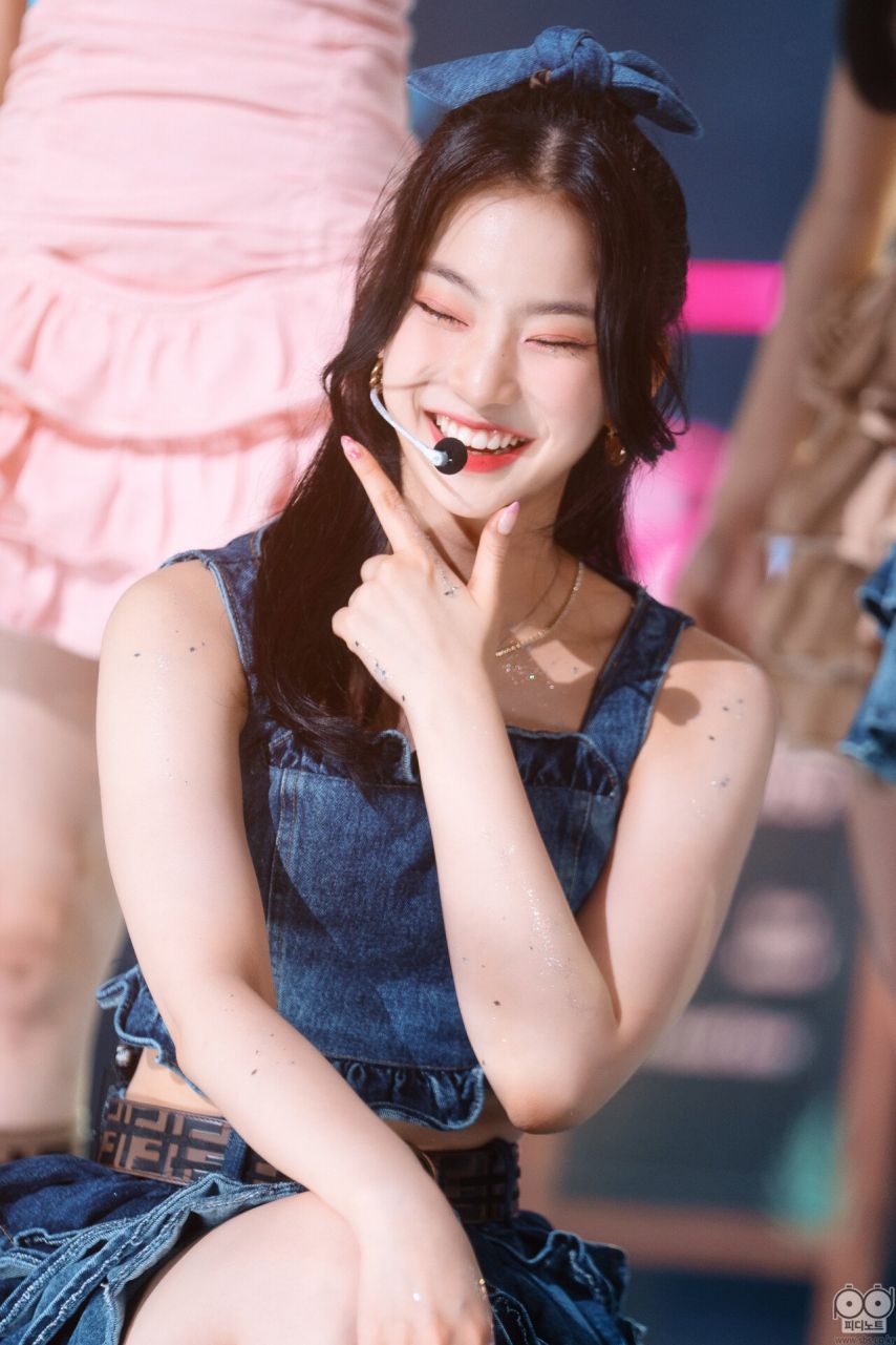 스테이씨 아이사