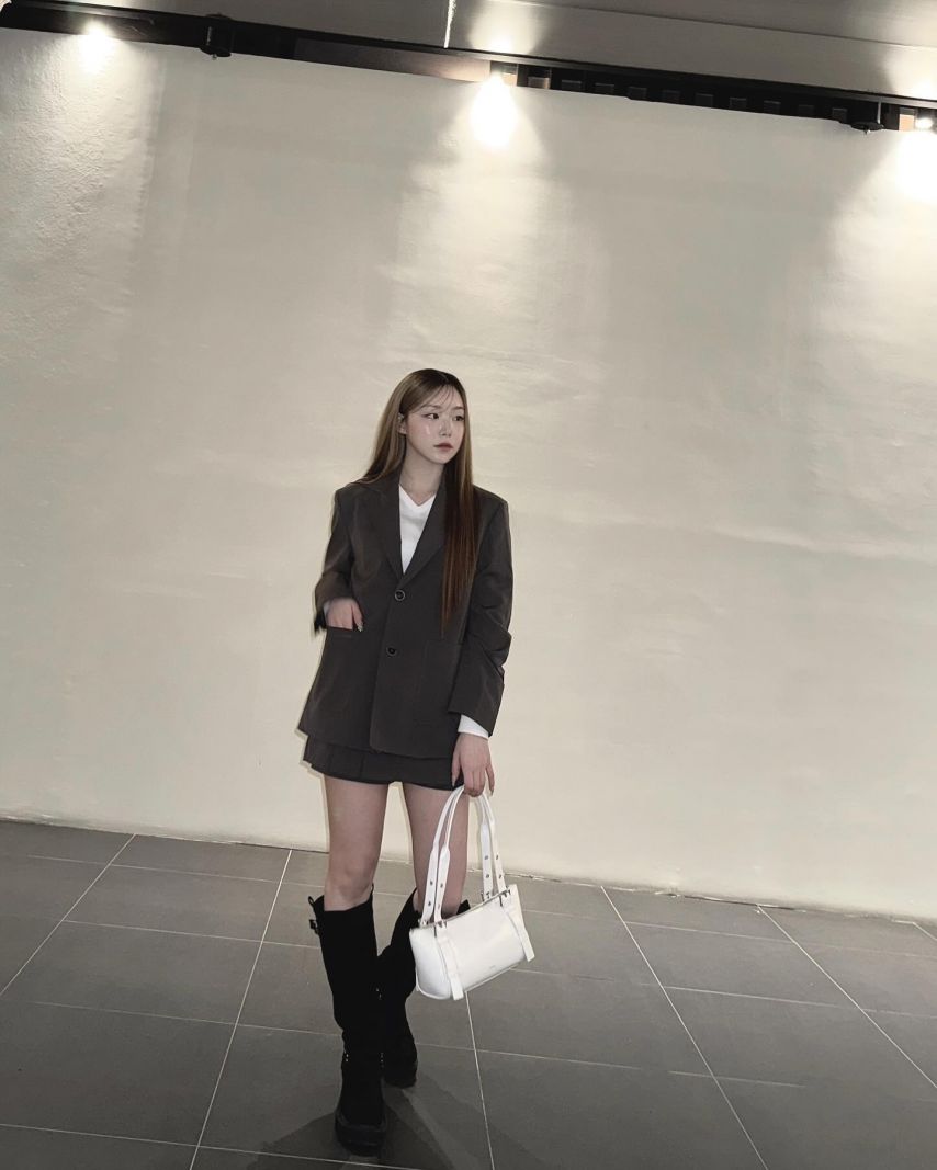빌리 수현, 하루나