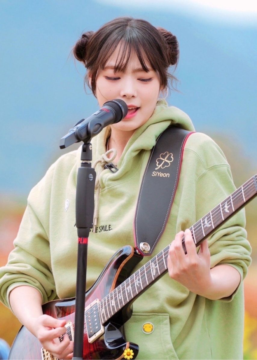 QWER 시연